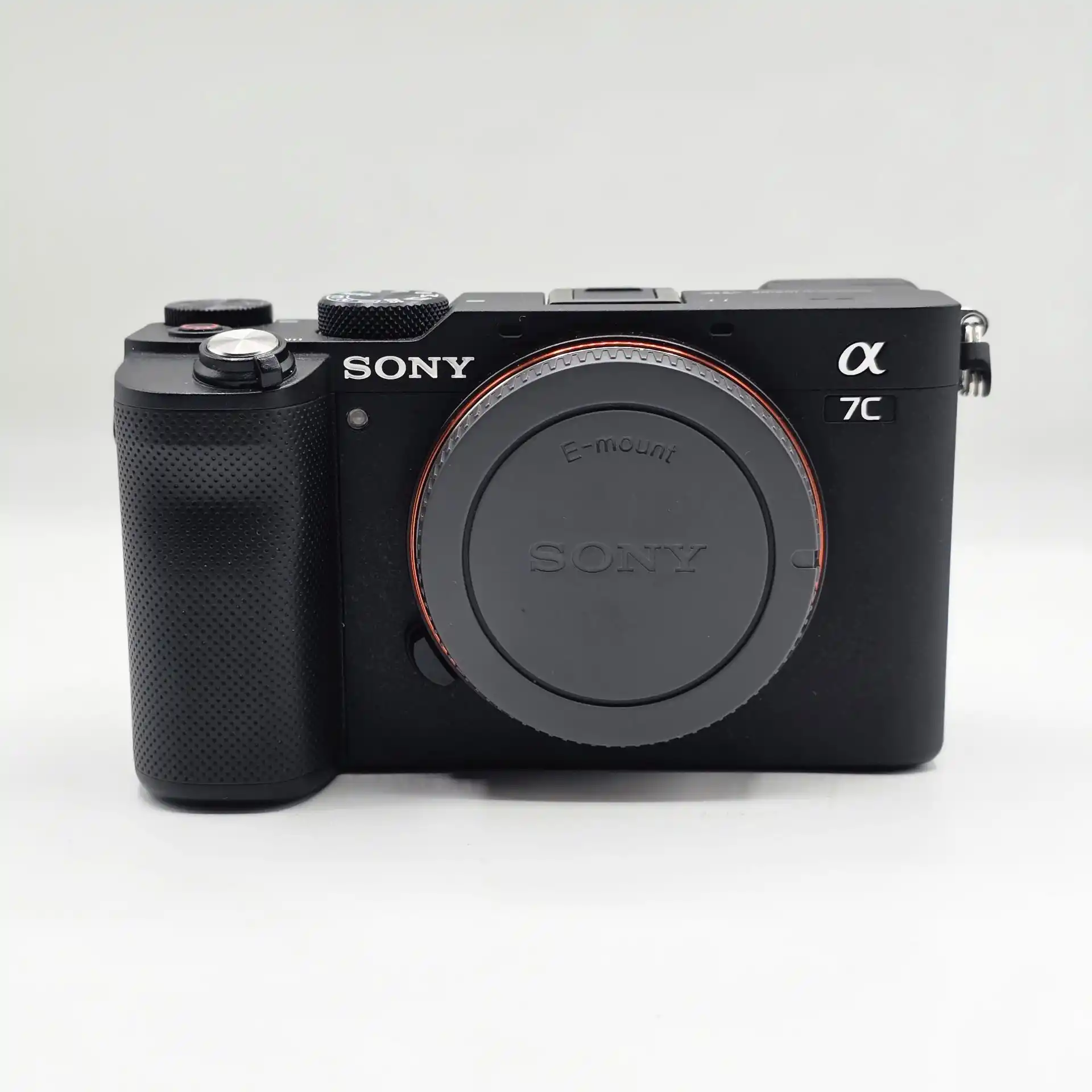 دوربین حرفه ای سونی | Sony A7C Body Black در حد دست دو